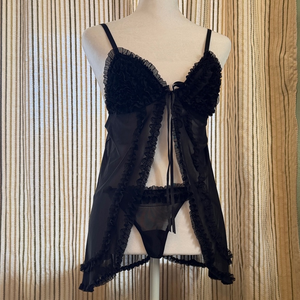 Elegant Black Lace Babydoll Lingerie Set